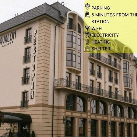 Avalon Palace Ternopil Extérieur photo