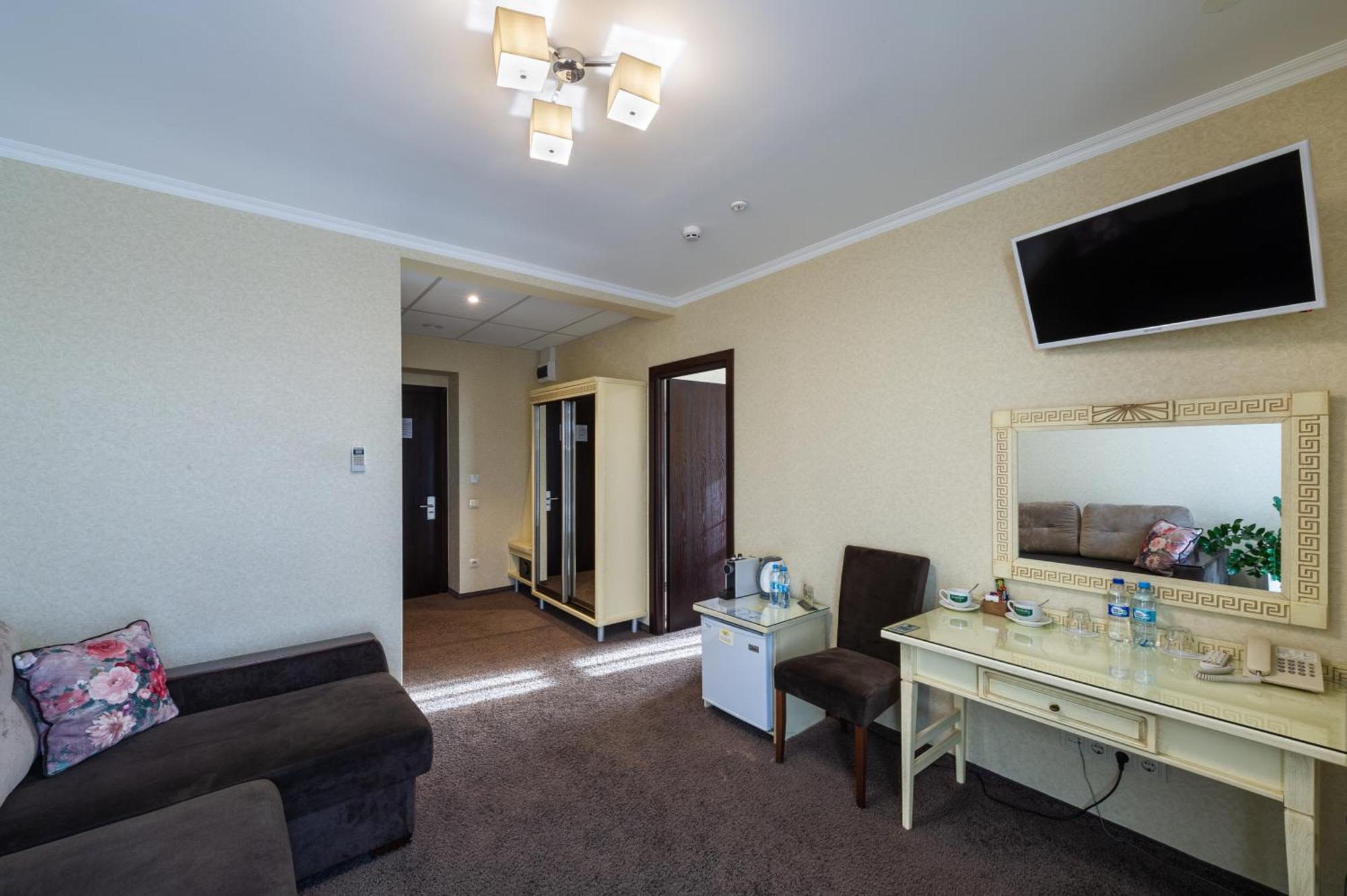 Avalon Palace Ternopil Extérieur photo