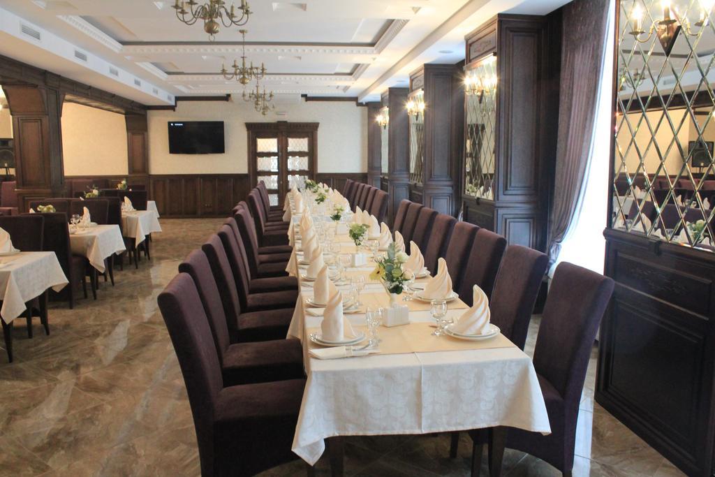 Avalon Palace Ternopil Extérieur photo